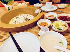 -云渔堂蒸汽石锅鱼(万达店)