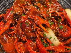 -肥肥虾庄·金牌油焖大虾(杨园滨江时代walk店)