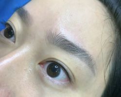 -BBK韩眉馆-正版半永久纹眉美瞳