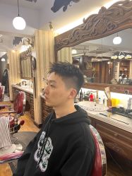 -BarberKiNG男士理发馆Barbershop
