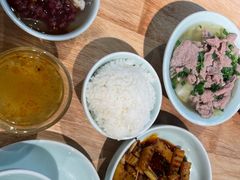 -全牛匠·乐山跷脚牛肉(新中关店)