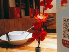 -蜜桃餐厅·伴山(湖滨商业街店)