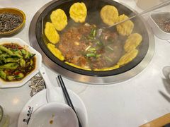 -鲁员外地锅鸡地锅鱼(古墩路店)
