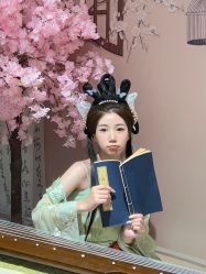 -一揽芳华汉服旗袍体验馆(拙政园店)