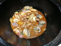 -锅来乐地锅鸡(安亭店)