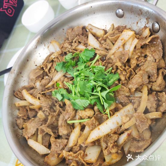 向东烤肉肉汆丸子(团结小区店)