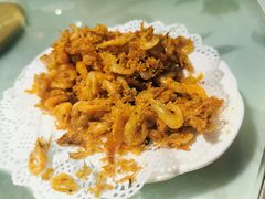 油炸小河虾-华盛园卷子王农家菜水库鱼