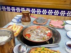 -阿婆情腊排骨火锅(金虹路店)