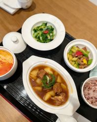 -金鹰国际月子中心(新街口店)