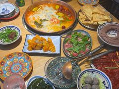 -洱火云南酸菜牛肉火锅(石景山当代商城店)