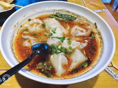 -八一路好吃街(雨田商务大厦店)