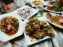 -三亚湾海居铂尔曼度假酒店