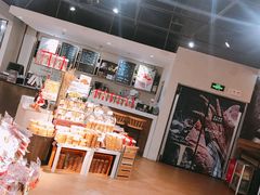 零售区-欧式面包坊(青岛万象城店)