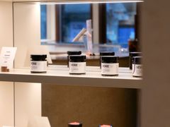 -VERIE BAKEHOUSE