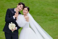 -蒙太奇婚纱摄影(万达店)