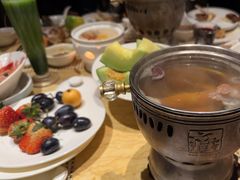 -雍和会海鲜姿造自助(湖东路店)