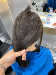 -Tloml salon