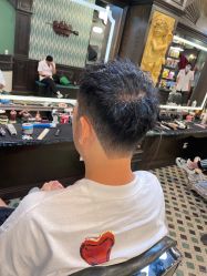 -海文先生国潮烫染男士理发馆