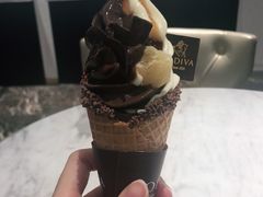 椰子双拼冰激凌-GODIVA(王府井apm店)