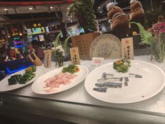 -四海一家自助餐(益田假日广场店)