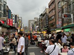 -六合夜市