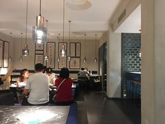 大堂-清真盛志望麻酱酿皮·非遗老字号
