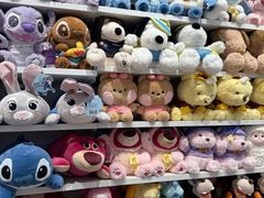 -名创优品(广东省广州琶洲保利广场店)