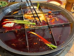 -正南齊北重庆老火锅(光华村直营店)