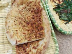 新疆烤馕饼-赛丽麦·牛肉面·美食博物馆(首经贸店)