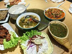 -傣家寨花园主题餐厅