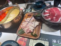 -椰子湾·海南火锅·糟粕醋·椰子鸡(正大广场店)