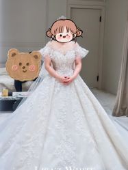 -Renee芮亦婚纱