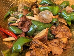 辣椒炒肉-小厨娘淮扬菜(天印大道店)