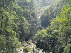 -龙水峡地缝景区