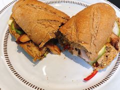 -Fridi Patisserie Cafe