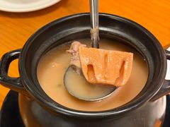 -莲餐厅·湖北菜·潜江小龙虾店(愚园路店)