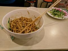 -黑八私房老北京炸酱面