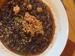 -严记小天府酸菜鱼(西四路店)