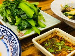 -蜗牛小馆醉乡民谣云南菜(惠新西里店)