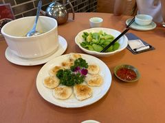 香煎墨鱼饼-华庭食府(光明店)