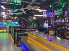 -路边边地标烧烤·川菜·小龙虾·音乐酒馆(良乡长虹店)