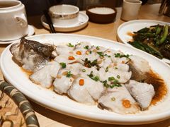 鲜花椒冬菜蒸鲈鱼-粤集·手工粤菜(皇庭广场店)