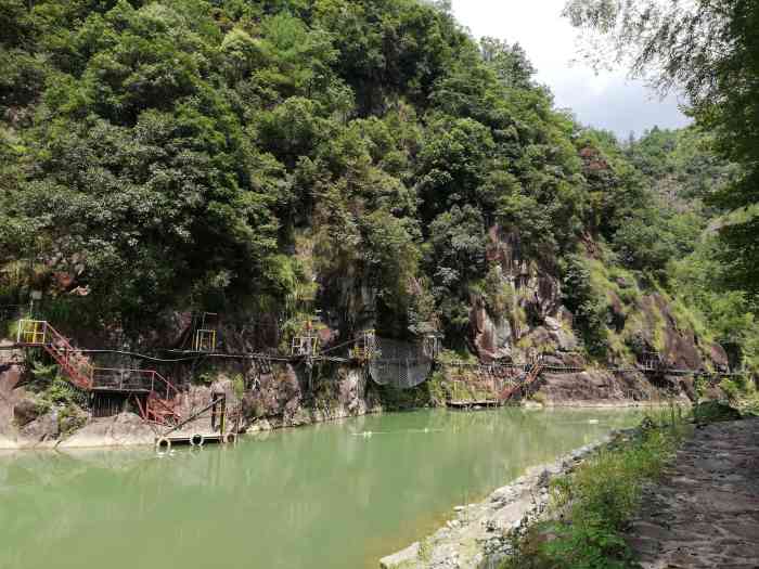 九溪欢乐谷-"在北方,雾霾弥漫时,愈发想念南方的烟雨.