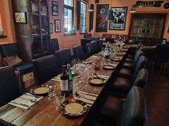 -SISTERS BAR RESTAURANT川意酒馆(嘉善老市H楼店)