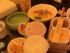 -金色印象·4k影院式足体养生(龙腾路店)