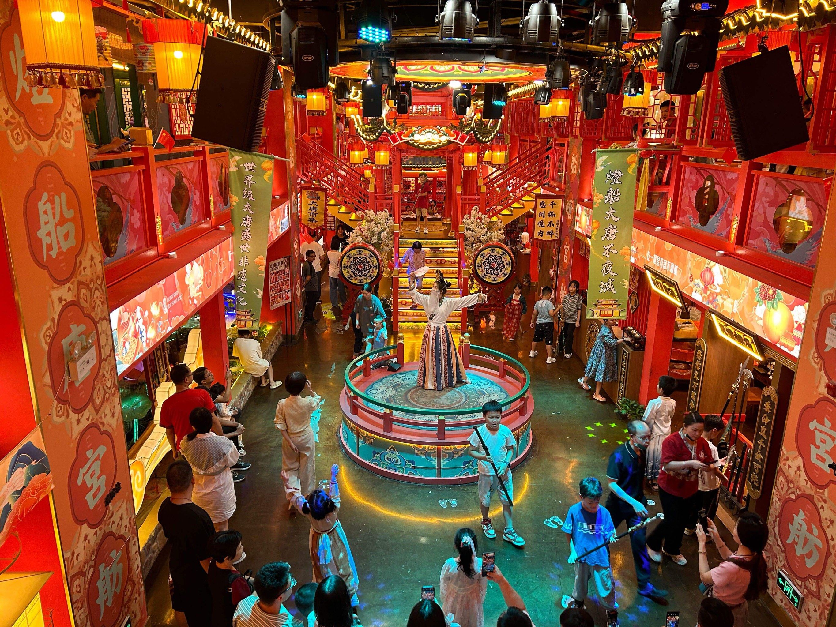 带你体验不一样的唐朝夜市✨