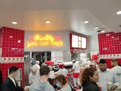 大堂-In-N-Out Burger(LAX)