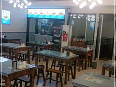 大堂-彭福吉面鱼炒鸡·炒菜·烧烤(高新路店)