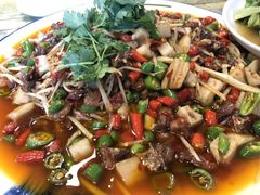 -邱金小炒·30 年盐帮江湖菜(自贡店)