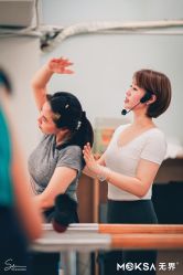 -无界瑜伽普拉提